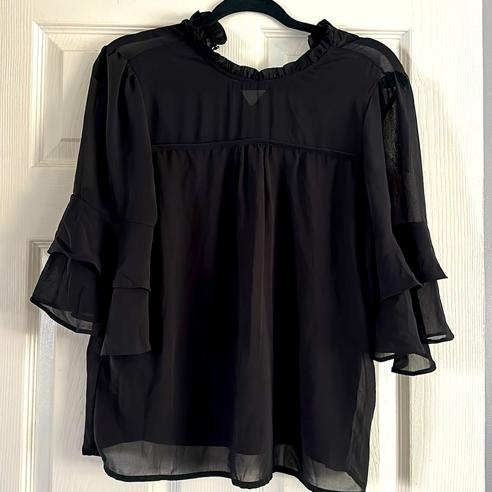 Bell sleeve top